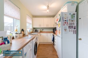 Kitchen- click for photo gallery